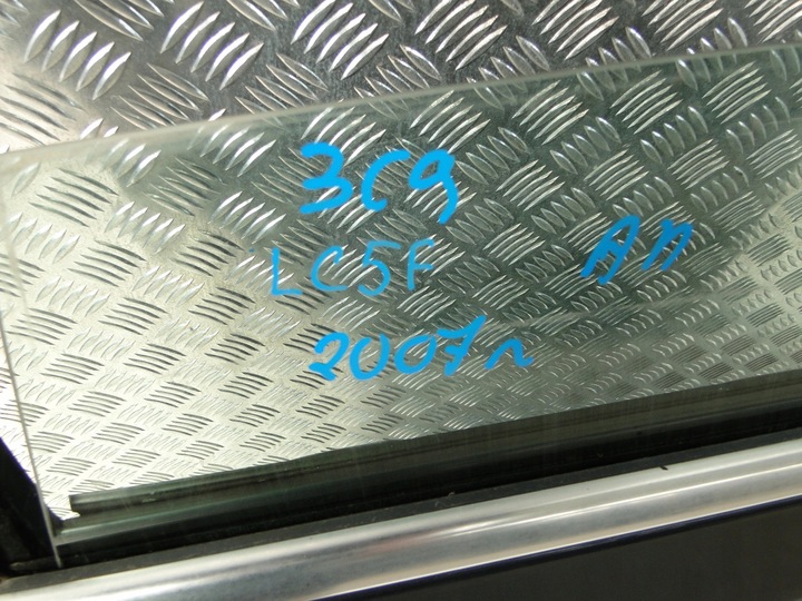 фото №6, Двері праві зад vw passat b6 3c 3c9 універсал lc5f