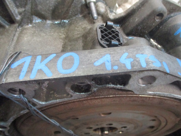 фото №8, Кпп кпп / коробка передач vw golf 1k0 1,4tsi lwz