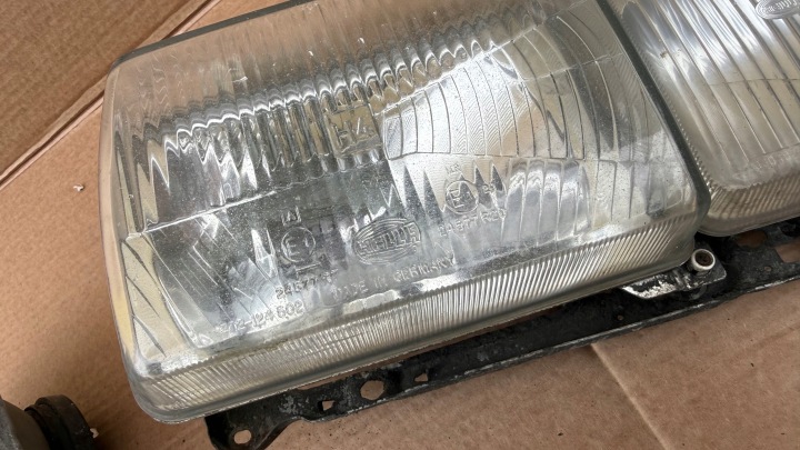 фото №10, Лампи перед передні vw passat b2 volkswagen ліва права hella 303-124501