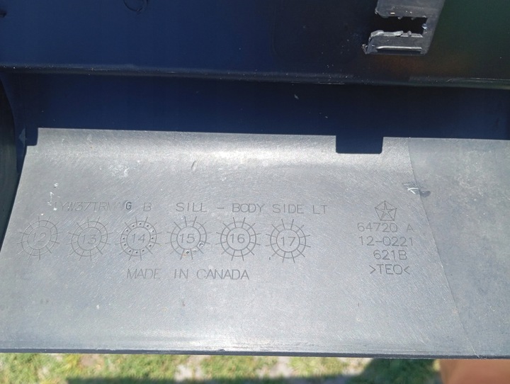 фото №16, Jeep cherokee kl 14- 23 i рестайлинг планка na порог левая пороговая накладка