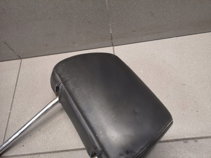 фото №10, Подголовник сиденья перед audi a8 d3