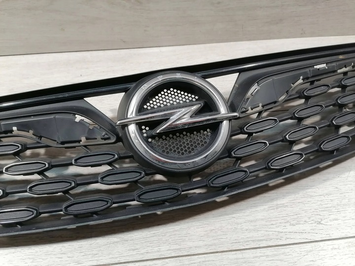 фото №11, Opel astra k рестайлинг решётка радиатора 39130501