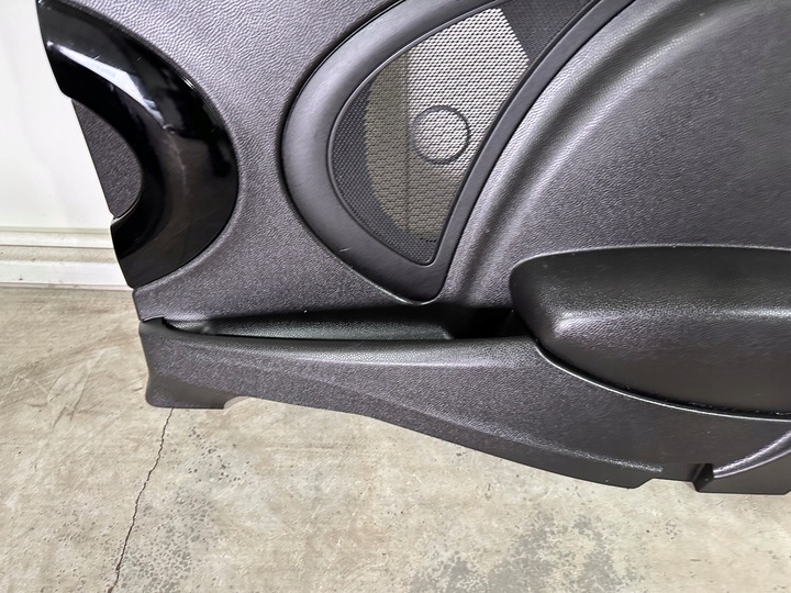 фото №4, Mini cooper r56 боковина задний правый 3d