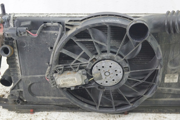 фото №11, Pas переднее радиатор volvo v50 2.0 d