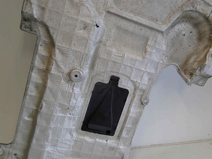 фото №6, Mercedes e клас 207 захист pod двигун дизель w207