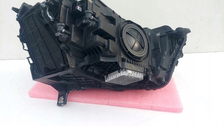 фото №8, Audi q3 ii 83a лампа ліва перед передня led 1562