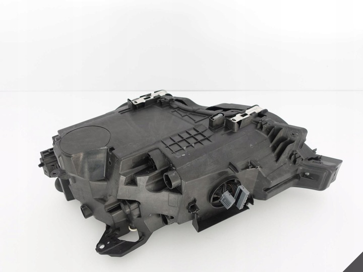 фото №11, Volvo xc60 ii 2 17- лампа повний led систем права eu