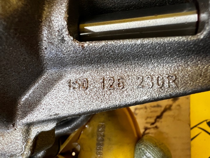фото №10, Насос датчик масла dacia duster ii 1.0 tce h4d f480