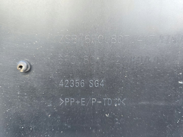 фото №7, Seat ibiza v 6f 17- задній бампер 6f0807421h