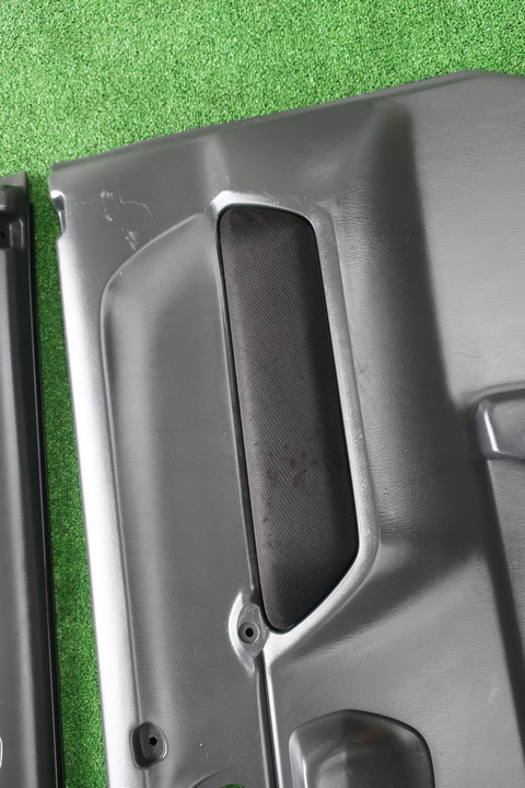 фото №7, Оббивка боковина двері правий лівий suzuki jimny 2010r комплект європа