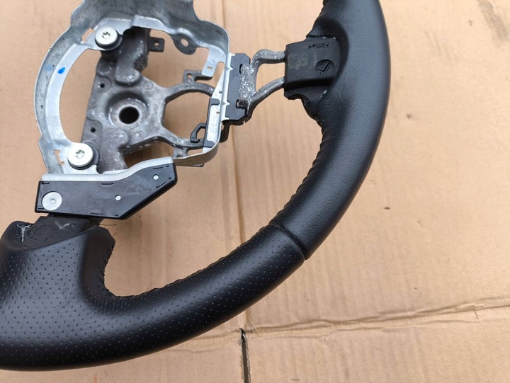 фото №13, Руль nissan juke f15 кожа красивая