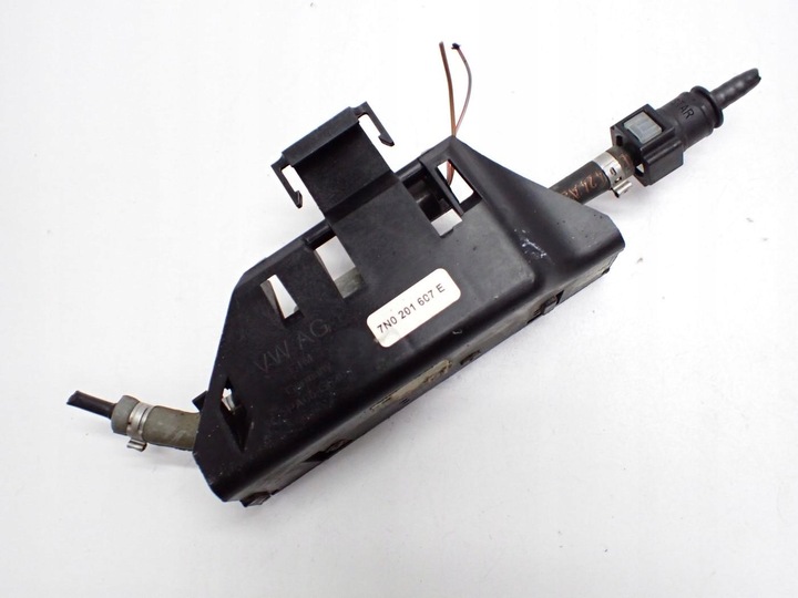 фото №2, Помпа вебасто отопление стояночный 7n0201607e alhambra ii 7n sharan 20r