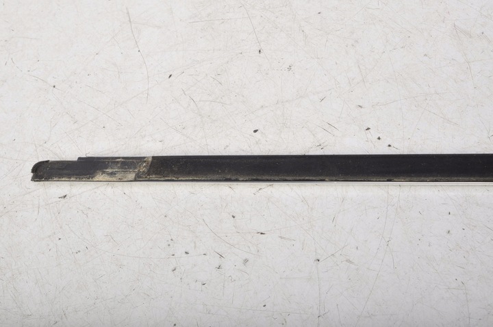 фото №6, Volvo s60 ii v60 планка стёкла прилегающая к стеклу передняя правая