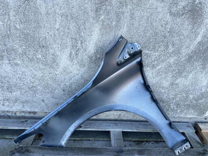 фото №6, Крыло перед передний правое mercedes b w247 хороший