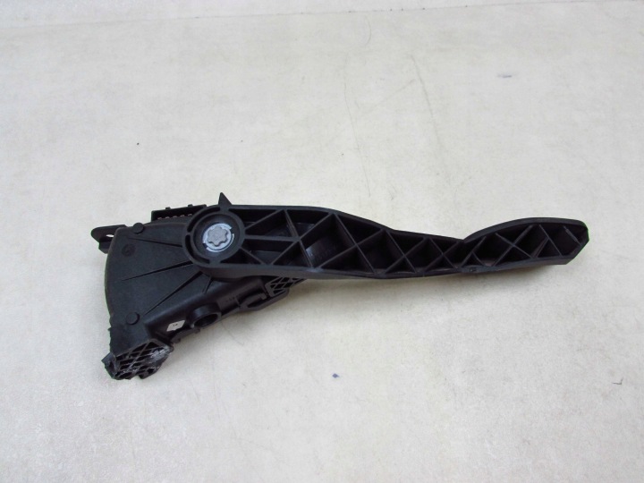 фото №7, Volvo s60 v70 xc 00-10 педаль потенціометр газу 30683515