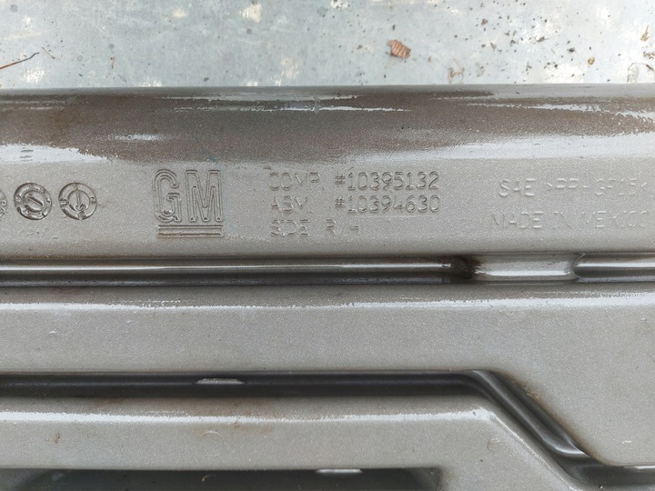 фото №11, Cadillac escalade 01-06 поріг градус правий