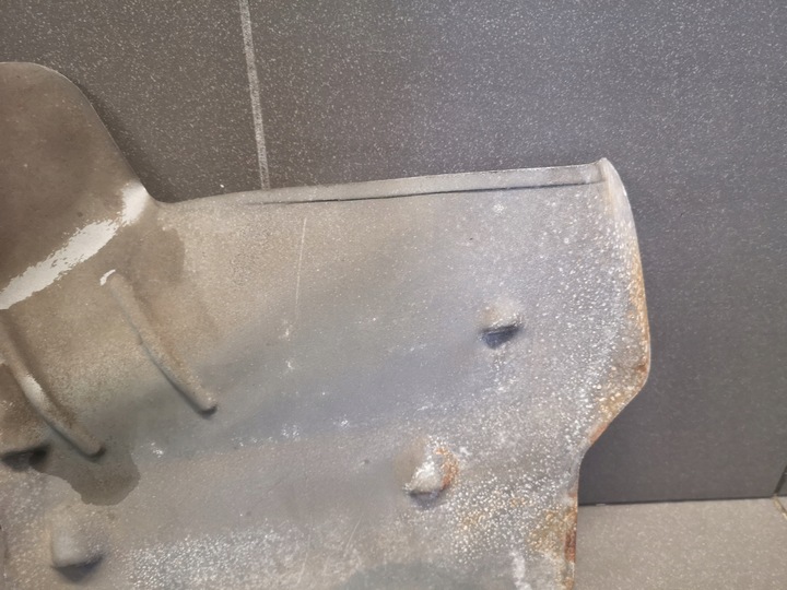 фото №7, Захист термічна vw passat b5 1.6 058133833b