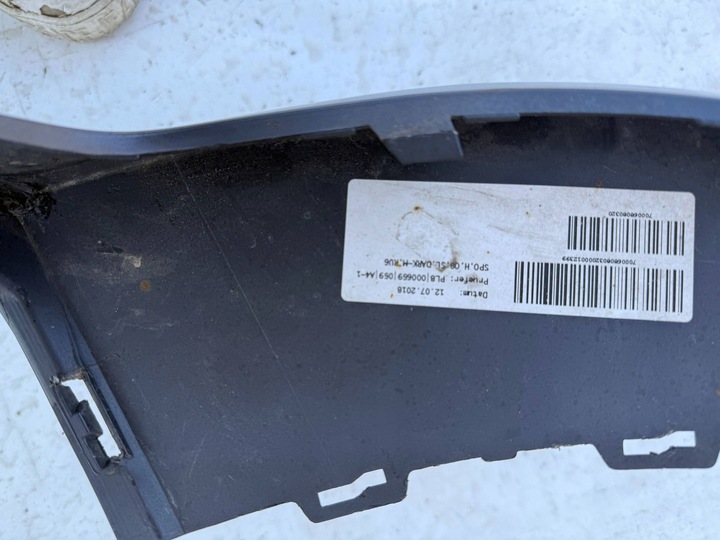 фото №11, Audi q8 2019 4m8 s-line планка спойлер дифузор зад задній 4m8807521