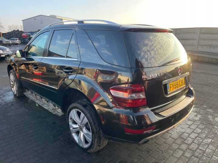 фото №8, Mercedes ml 350 w164 fl 09-11 крышка задняя зад багажника код краски c197