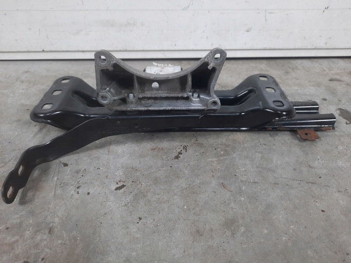 фото №4, Кріплення лапи коробки підтримка mercedes w212 2.2