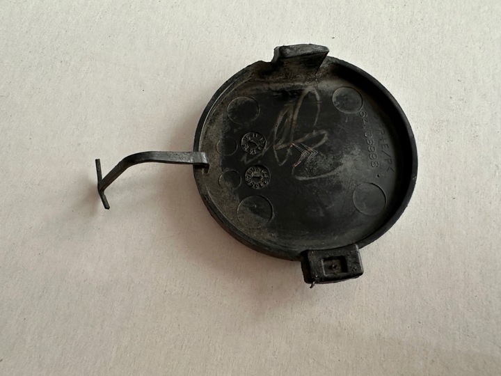 фото №3, Заглушка бампера зад 6410b998 citroen c4 aircross