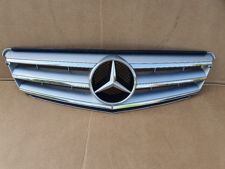 фото №1, Mercedes e-klasa w207 решётка радиатора решётка хром