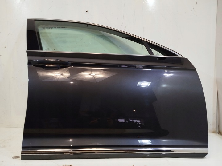 фото №1, Двері правий перед vw passat b8 lb7r оригінал , комплектні , w колір !