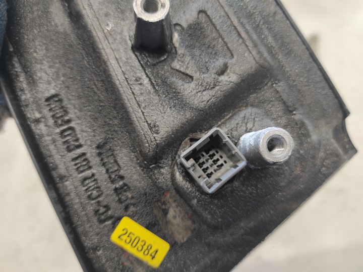 фото №6, Hyundai matrix 01- зеркало правые 3pin