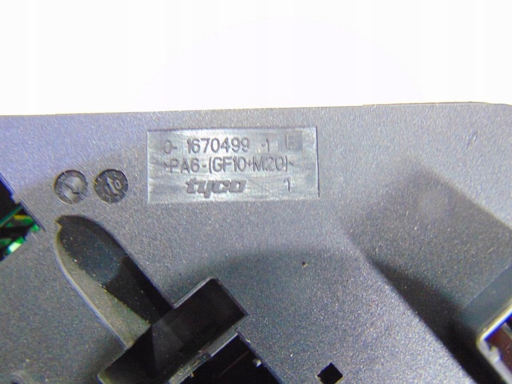 фото №6, Коробка предохранителей bmw f10 2.0 d 9210858