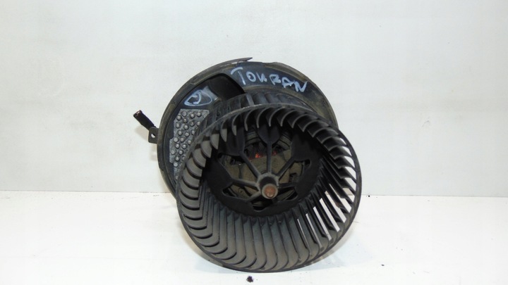 фото №1, Повітродувка vw golf v 1k1820015c 3c0907521