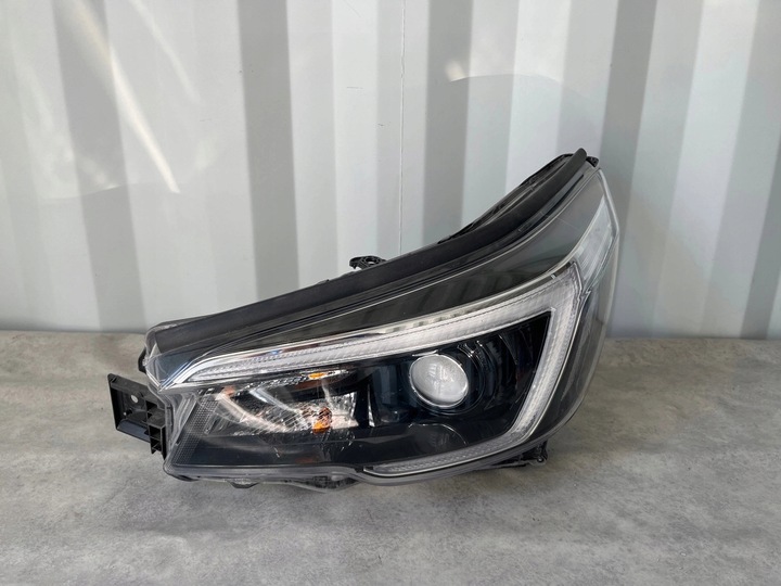 фото №1, Лампа левая перед subaru forester v полный led