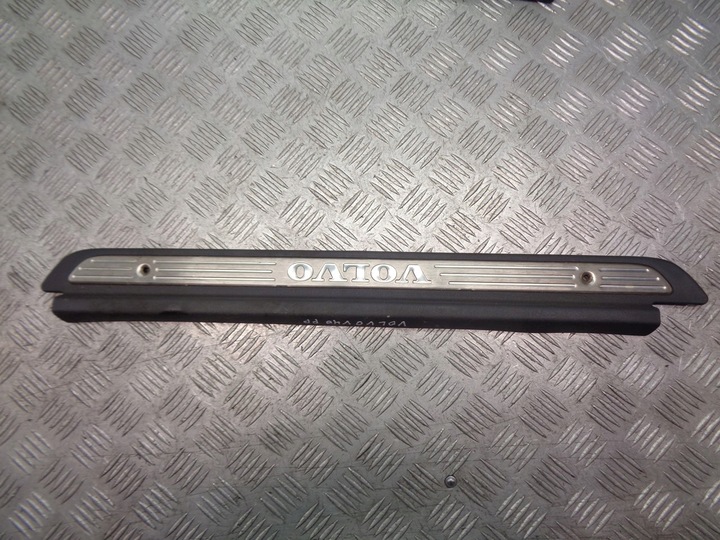 фото №1, Планка порогова внутрішня правий перед volvo v40
