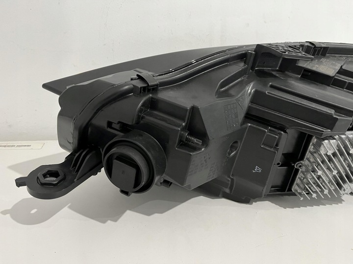 фото №10, Audi a5 s5 8w6 рестайлінг лампа праві перед повний led 8w6941040