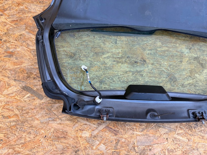 фото №12, Toyota yaris 2 ii код lak. 1g3 кришка багажника кришка зад