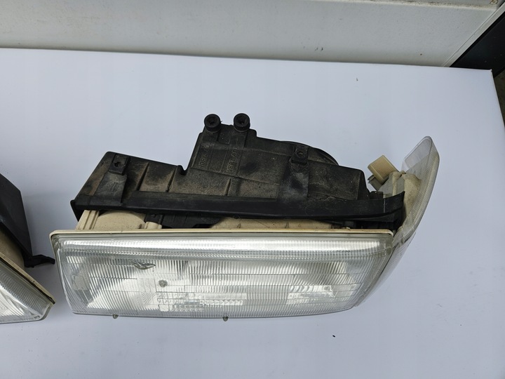 фото №10, Лампа левая правая комплект audi v8 d11 441 usa