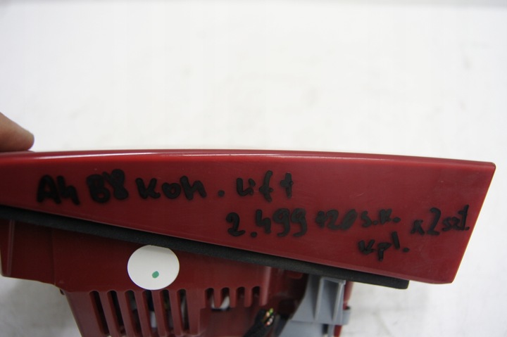 фото №14, A4b8 рестайлінг лампа задня led ліва + права + w кришка багажника комплект