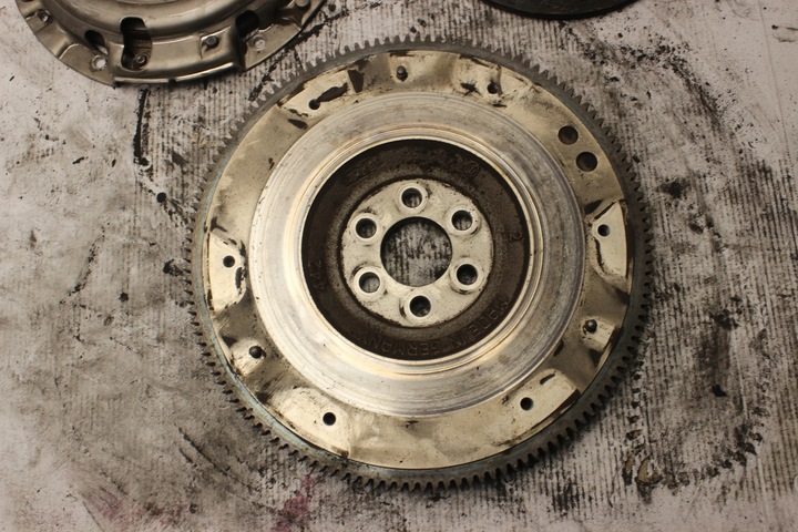 фото №5, Mitsubishi lancer viii 1.5 b 07r- сцепление диск прижим комплект