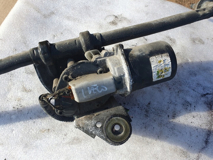 фото №16, Петля дверь левый перед петли iveco daily iii unijet16v 29l10hpi 2002r