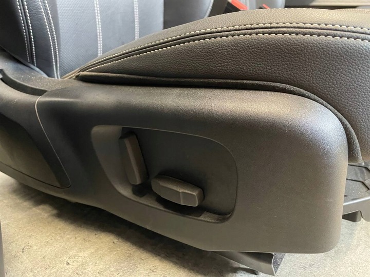 фото №9, Сиденья набор комплект range rover velar l560