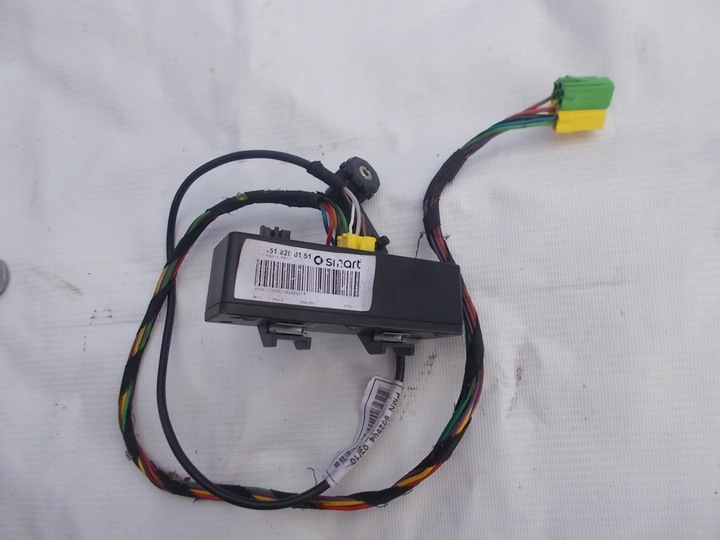 фото №1, Smart fortwo 451 радіо switch aux домкрат 4518200151 eu