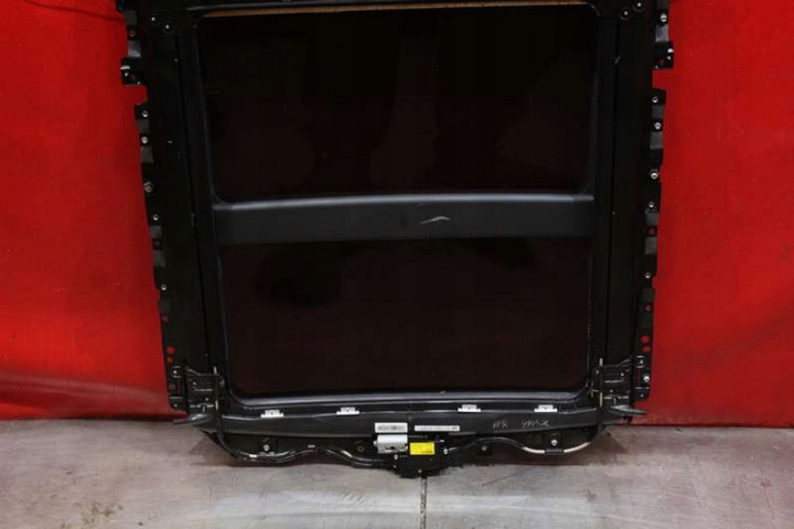 фото №8, Крыша люк 9137054 6761731639601 bmw x1 e84 рестайлинг 12-15