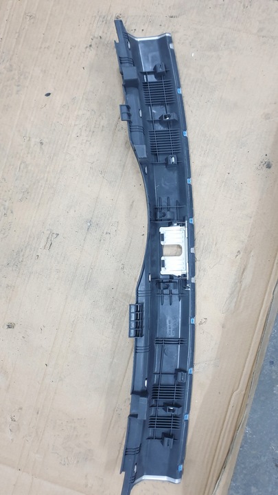 фото №3, Защита порога багажника audi a6 c7 4g9864483