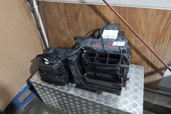 фото №2, Отопитель audi a1 8x 8x1820003c