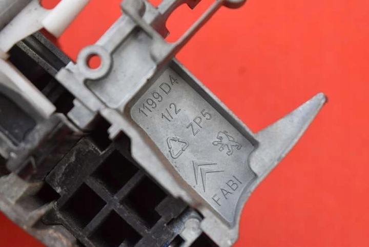 фото №8, Ручка права перед передня kgnc 9680168580 citroen c5 ii x7 iii 08-17