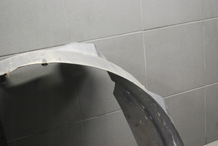 фото №12, Подкрылок левый перед audi a6 c5 2.4 4b0821171b