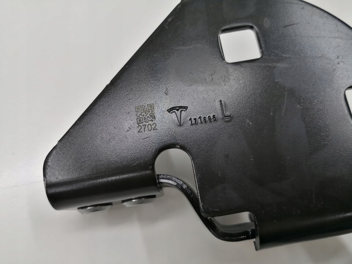 фото №7, Петля капота tesla модель 3 l+p kpl