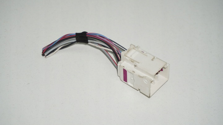 фото №7, Audi volkswagen seat skoda штекер разъём соединитель 4f0937743e