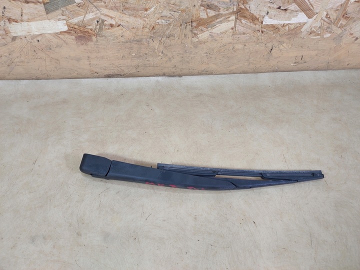 фото №1, Fiesta mk7 важіль двірники зад