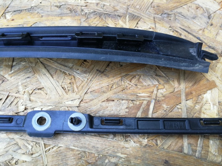 фото №6, Молдинг скла лобовий права hyundai i30 iii 2021 1.5t