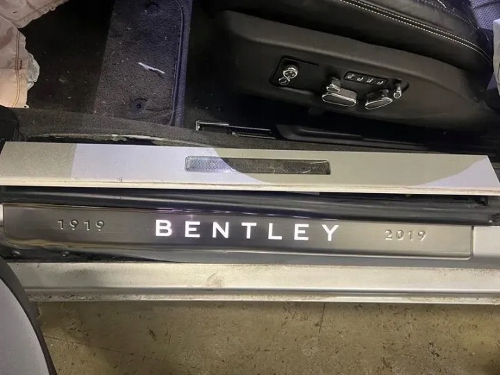 фото №13, Bentley continental gt 18-24 3s 3sd door sill 3sd853537m led trim